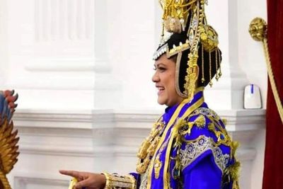 Iriana Joko Widodo Pakai Baju Adat Buton di HUT RI ke-77, Mewah Penuh Ornamen Emas