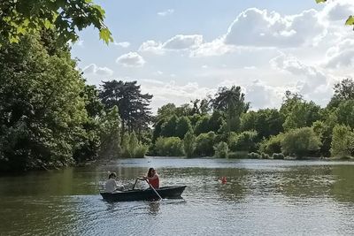 Husst….Bocoran Nih, Ini Tempat Healing di Paris yang View-nya Beda Banget