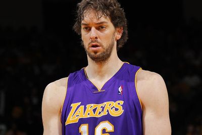 Lakers Umumkan akan Pensiunkan Nomor Punggung 16 Milik Pau Gasol