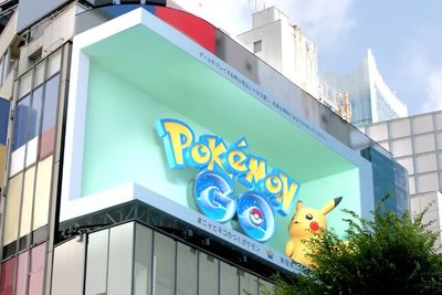 Eyegasm! Iklan Pokemon GO di Billboard 3D Jepang Manjain Mata Banget