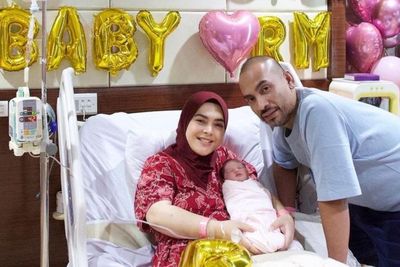 Syahrini Punya Keponakan Baru, Aisyahrani Lahiran Anak Ketiga Pas 17 Agustus