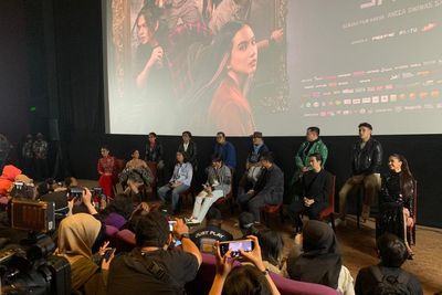FOTO: Premiere Mencuri Raden Saleh , Para Cast Pencuri Amatir Ngumpul di Epicentrum