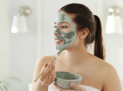 3 Kesalahan Pakai Clay Mask yang Sering Dilakukan dalam Merawat Wajah Gen Z