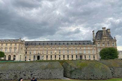 Tiga Taman Indah di Paris Ini Cocok Buat Healing, Tapi Sayang Banyak Copetnya!