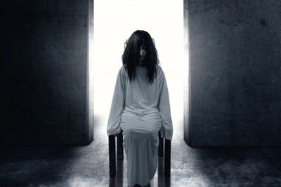 Cerita Horor Kakek Diteror Mendiang Istri, Tiap Hari Dengar Suara dan Jeritan Minta Tolong