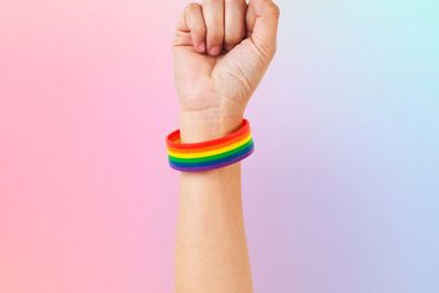 Apa Itu Non-biner? Identitas Gender yang Bikin Mahasiswa Unhas Diusir Dosen