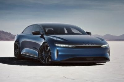 Kenalin Nih Sedan Listrik dari Lucid Motors, Cocok Buat Gen Z yang Suka Ngebut!