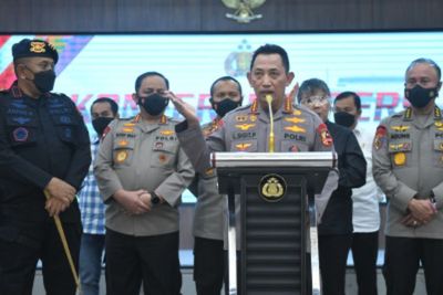 Kapolri Pastikan Jajarannya Kompak Tepis Isu Jenderal Bintang Tiga Mundur
