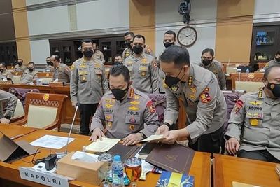 Didampingi Timsus, Kapolri Tiba di DPR untuk Bahas Kasus Irjen Sambo
