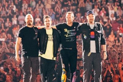 Coldplay Sebut Asia Tenggara di Opening MV Humankind , Easter Egg Tujuan Tur Berikutnya?