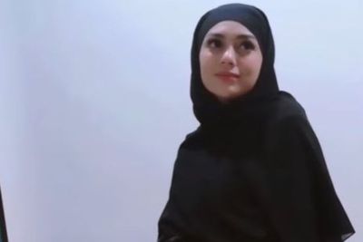 Celine Evangelista Pamer Gaya Berhijab Nyaman Banget, Netizen: Mending Pindah Agama