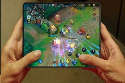 Layar Besar Galaxy Z Fold4 5G Bakal Manjain Kamu Banget saat Main Game, Ini Alasannya!