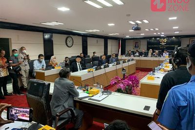 Diam-diam Anggota DPR dan Kompolnas Dihubungi Sambo, Mahfud Sebut Bukan Tindak Pidana