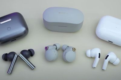 FreePods Pro Oraimo Siap Saingi Earbuds Apple dan Sony dengan Harga yang Lebih Terjangkau