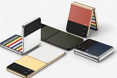 Galaxy Z Flip4 5G, Smartphone Lipat yang Wajib Dimiliki Gen Z, Selfie Makin Mudah!