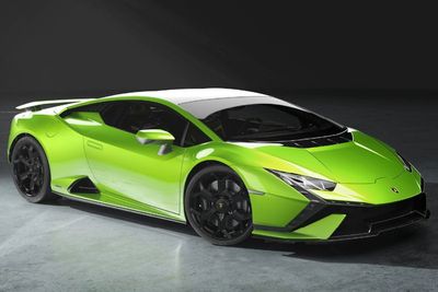 Indent Lamborghini Ternyata Bisa Sampai 18 Bulan! Yakin Masih Mau Beli?