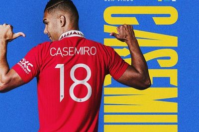 Casemiro Pakai Nomor Punggung 18 di MU, Netizen Cocoklogi ke Modric dan Kroos