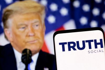 Terlilit Utang Puluhan Miliar, Media Sosial Milik Donald Trump Terancam Gulung Tikar!