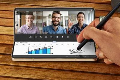 Aktivitas Multitasking Kamu Lebih Mudah dengan Samsung Galaxy Z Fold4 5G, Simak Alasannya!