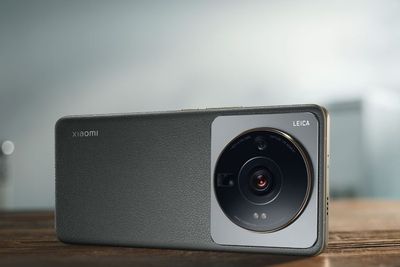 Sukses di China, Lei Jun Konfirmasi Xiaomi 12S Ultra Bakal Rilis Global