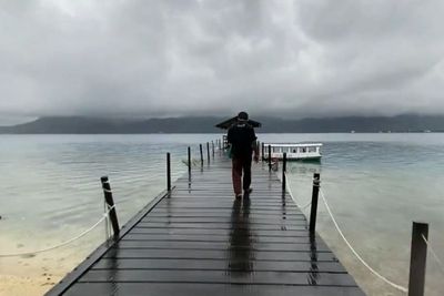 Dulunya Terkenal Angker Kini Jadi Incaran Traveler, Keindahan Pantainya Tiada Tandingan!