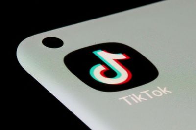 Jadwal Posting Konten TikTok Terbaik 2022, Dijamin Langsung FYP!