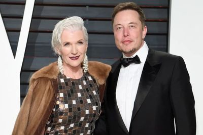 Bertamu ke Rumah Anaknya, Ibunda Elon Musk Terpaksa Tidur di Garasi