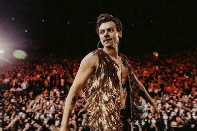Dapat Julukan King of Pop , Berikut Perjalanan Karir Harry Style