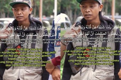 MasyaAllah! Pedagang Asongan Ini Hafal Al-Qur an, Lancar Jawab Tantangan Sambung Ayat