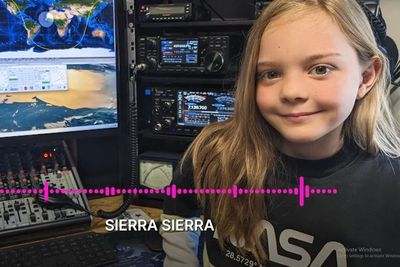 Salut! Bocah 8 Tahun Ngobrol dengan Astronot di Luar Angkasa Gunakan Radio Milik Ayahnya