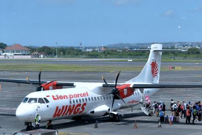 Harga Tiket Pesawat Turun 15 Persen, Menparekraf: Maskapai Penerbangan Mulai Tambah Armada