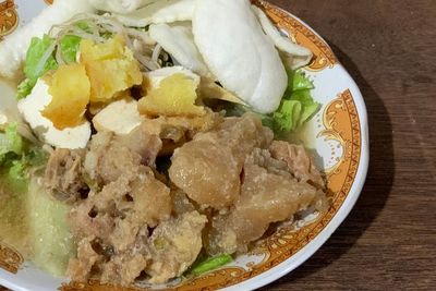Di Balik Kelezatannya, Ternyata Tahu Campur Tercipta Karena Tidak Sengaja, Piye Ceritane?