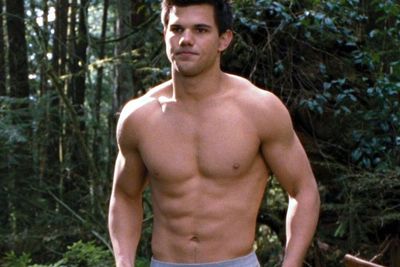 Taylor Lautner Curhat Tentang Diet Mengerikan yang Dilakukannya untuk Film Twilight