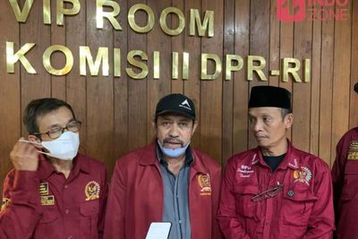 Perangkat Desa Temui DPR RI, Ada Apa Ya?