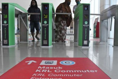Dishub DKI Berencana Integrasikan Tarif KRL dengan Transjakarta-MRT Rp10 Ribu Tahun Depan