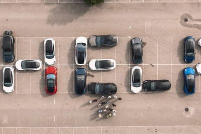 Waduh, Pemilik Mobil Tesla di Norwegia Nekat Lakukan Aksi Mogok Makan, Kenapa?