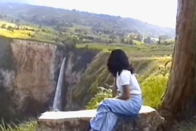 Pemandangan Air Terjun Sipiso-Piso Sumatera Utara Tahun 1997 Viral, Cantik Kali!