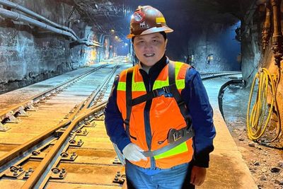Erick Thohir Laporkan Kinerja MIND ID di 2021 Alami Peningkatan 41 Persen