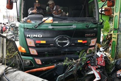 Horor Kecelakaan Bekasi 10 Korban Tewas, Truk Milik Wilmar Nabati Kelebiahan Muatan