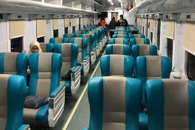 Begini Rasanya Naik Kereta Eksekutif, Harga Tiketnya Terjangkau Jakarta-Yogya 6 Jam Saja!