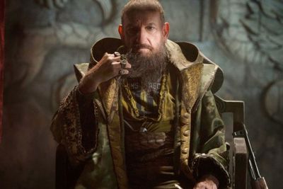 Ben Kingsley Ulangi Perannya Sebagai Trevor Slattery di Series Marvel Wonder Man