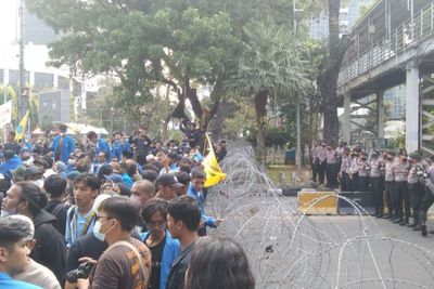 Lalu Lintas Sekitar Monas Ditutup! 4.000 Aparat Amankan Demo Kenaikan BBM