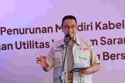 Pindahkan Kabel Udara ke Bawah Tanah, Anies Bilang Dapat Tingkatkan Estetika Kota