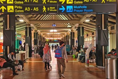 5 Ketentuan Protokol Kesehatan Bagi Pelaku Perjalanan Darat dan Udara