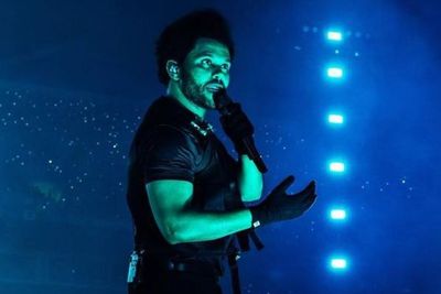 Gak Jadi Beri Refund, The Weeknd Atur Ulang Konser di LA yang Disetop karena Suara Hilang