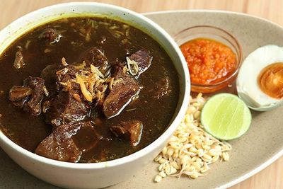 11 Makanan Khas Malang Paling Populer yang Wajib Kamu Coba saat Berwisata!