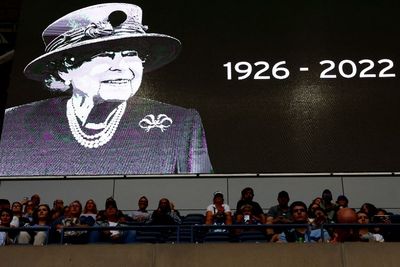 Ratu Elizabeth II Wafat, Dunia Sepak Bola Turut Berduka