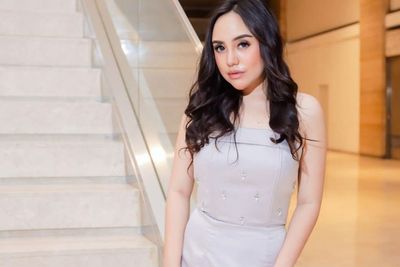 Ke Vatikan Bareng Keluarga, Salmafina Sunan Ogah Masuk: Ibu sama Ayah Belajar