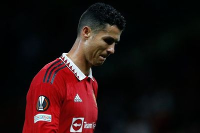 Anggap Inggris Kayak Rumah, Ronaldo Berduka Ratu Elizabeth II Meninggal Dunia