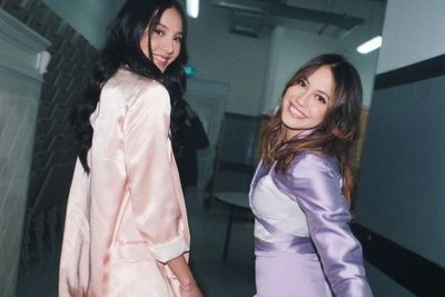 Pevita Pearce hingga Anya Geraldine Jatuh Cinta ke Galaxy Z Terbaru, Kenapa?